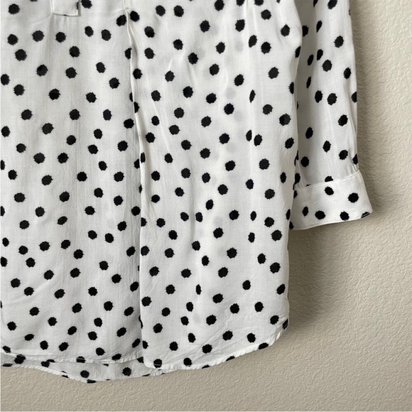 Anthropologie Maeve White Polka Dot Dalmation Spotted Henley Sz XS - Picture 7 of 10